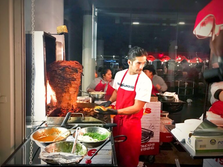 Taqueros En Chicago