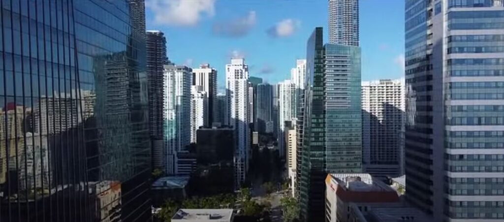 Mejores Zonas para Vivir en Miami Brickell